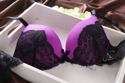 Women's Lingerie Set - Push Up Bra with Underwire and Lace Panties, Lace and Embroidery Details