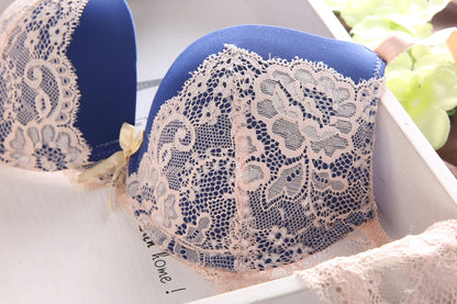 Women's Lingerie Set - Push Up Bra with Underwire and Lace Panties, Lace and Embroidery Details