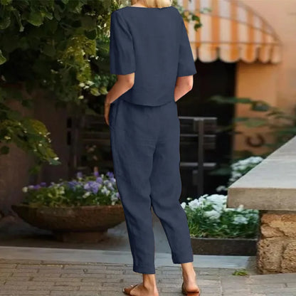 Retro Women's Set: Loose Top and Wide Pants in Cotton and Linen