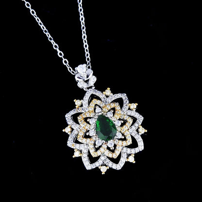 Women's Necklace in 18K Gold with Natural Emerald